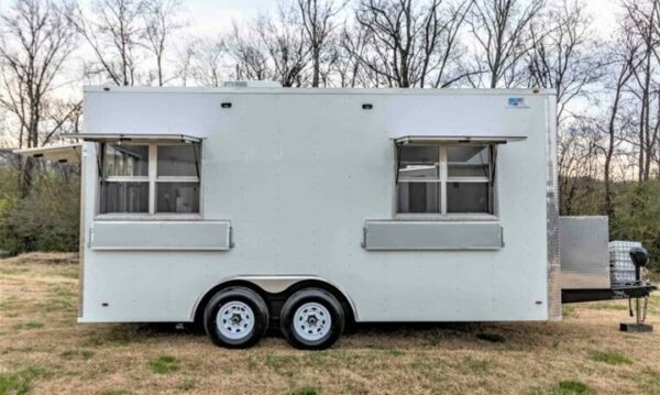8.5×18 Equipped Trailer w/ Fast Eddy Pizza Oven